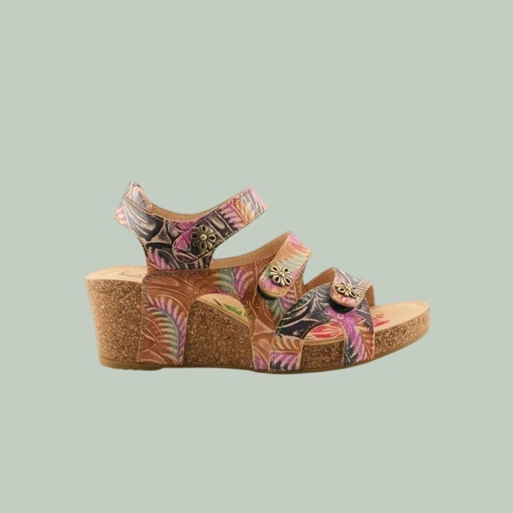 L'Artiste Bonvoyage Sandals Floral Embossed Leather Women's Size 39/8 US